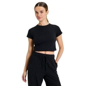 Womens Washed Jersey Cropped Short Sleeve
Top JoyLab Black medium athletic shirt
